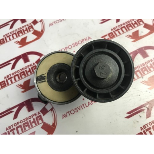 Натяжний ролик генератора Citroen Berlingo 1.6 HDI 2003-2008 9654127380